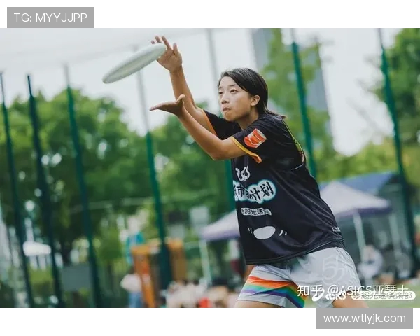 南京飞盘队的崛起与力量探讨:聚焦飞盘运动的魅力与团队精神