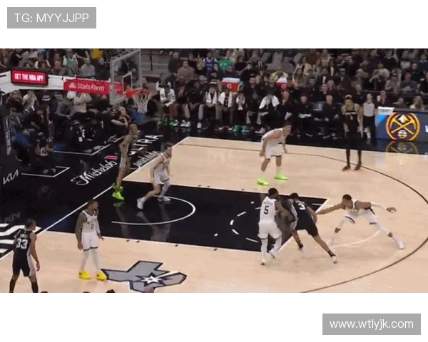 2016年NBA季后赛雷霆与马刺第三场激战回顾与精彩瞬间分析