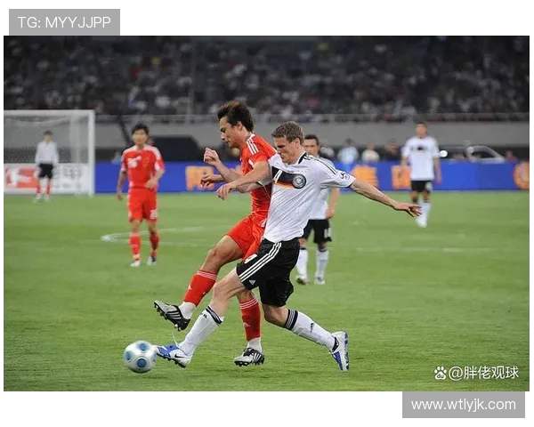 2018年埃门对鹿特丹比赛最新动态与精彩回顾分析 2018年埃门对鹿特丹比赛最新动态与精彩回顾分析