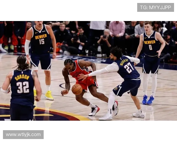 快船与掘金季后赛精彩集锦回顾展现激烈对决与精彩瞬间 快船与掘金季后赛精彩集锦回顾展现激烈对决与精彩瞬间