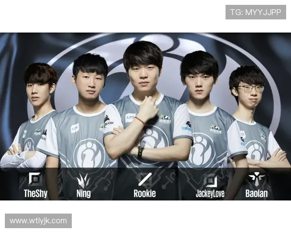 英雄联盟深度解析：IG战队团队协作的成功秘诀与战术运用