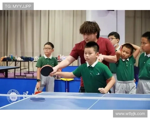 乒乓球巨献:深入解析深圳乒乓球队默契配合的秘密与技巧 乒乓球巨献:深入解析深圳乒乓球队默契配合的秘密与技巧