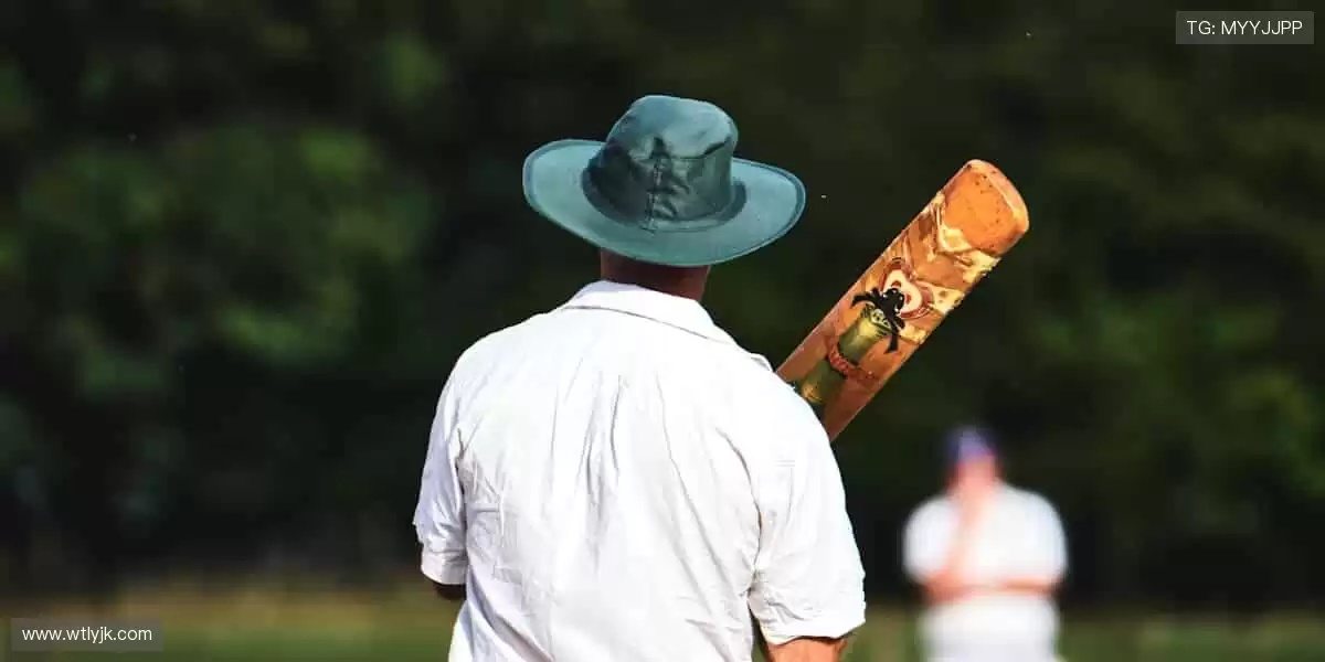 实时直击，弹幕狂欢！💻🎉 体育直播，就要和千万人一起尖叫！